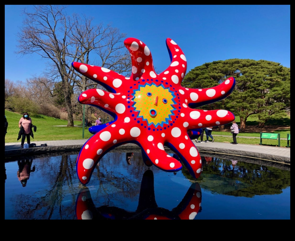 Zied bronzā: skulpturālā dārza mākslas skaistums