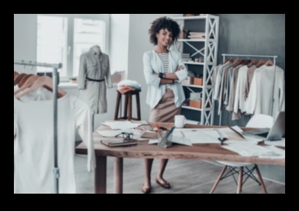 Atbrīvojošs stils: modes un interjera dizaineru rīku komplekts