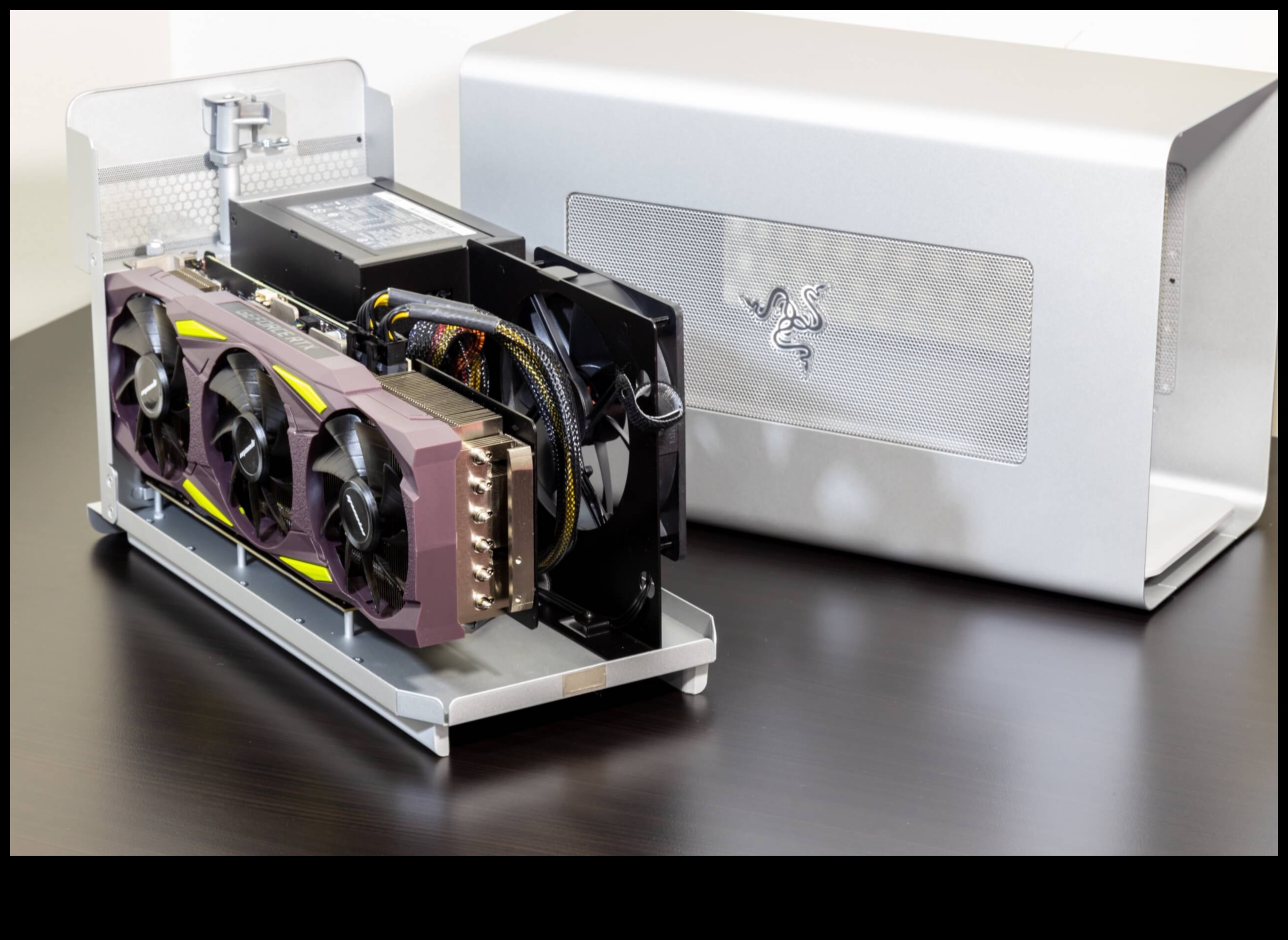 Ārējie GPU korpusi: klēpjdatoru grafikas veiktspējas uzlabošana